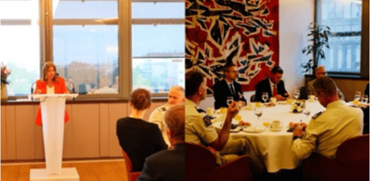 club regards croises