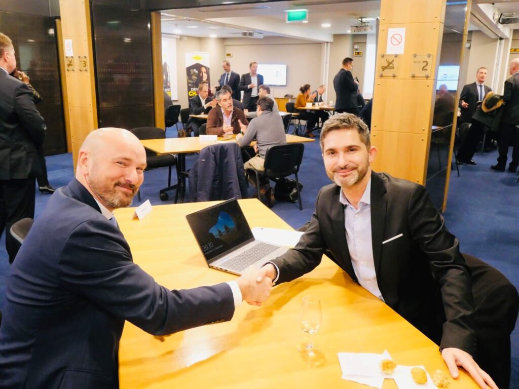 pourquoi recruter militaire reconversion